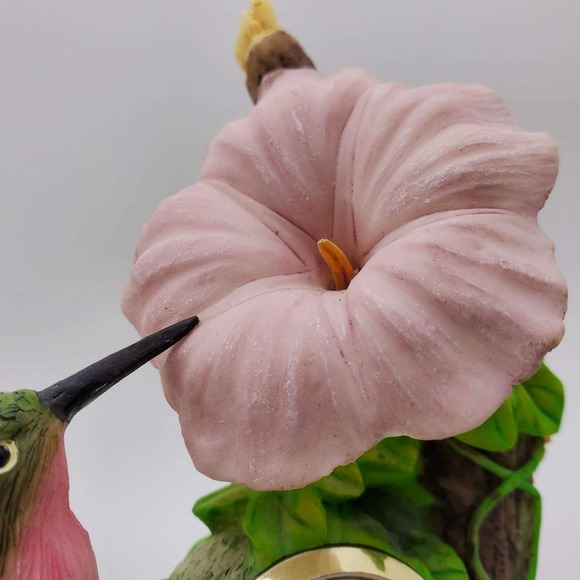 Vintage Cadona Floral Mantel Clock Quartz Hummingbird - Picture 4 of 7